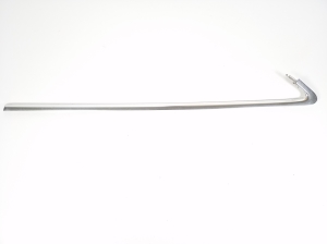 Rear quarter window outer molding - 8T0853345B