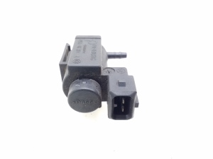 VOLVO XC70 (2000–2007) Solenoid 30611668 - 2