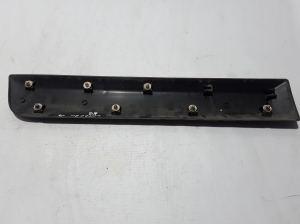 Dacia Sandero (2008–2012) Rear side door molding 828778633R - 3
