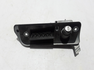 Trunk lid exterior handle - 2KO827565