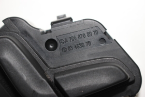 Mercedes Benz C-Class 204 (2007–2014) Priekšējā sēdekļa vadības slēdzis sēdeklī A2048708910 - 2