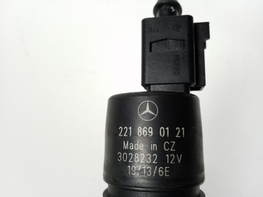 MERCEDES-BENZ E-Class W212/S212/C207/A207 (2009-2016) Motor rezervor de spalare A2218690121 21909943