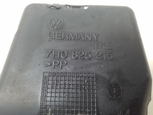 Volkswagen Transporter T5 (2003–2015) Rear underbody shield 7H0825215 - 2