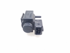 BMW 3 SERIES E46 (1998–2007) Magnetventil 1742712 - 2