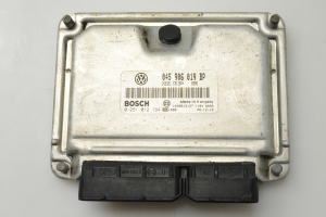 Motorsteuergerät - 045906019BP