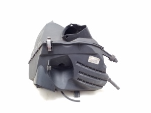 AUDI A6 C6 (2004–2011) Boîtier de filtre à air 059133835E - 3