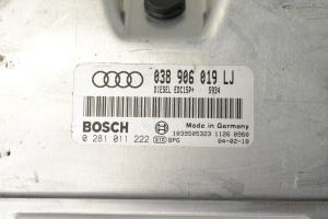 AUDI A4 B6 (2000–2005) Mootori juhtplokk 038906019LJ - 3
