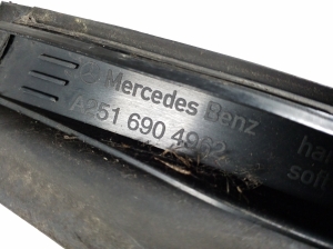 Mercedes Benz R-Class 251 (2006–2017) Windshield pillar outer molding A2516904962 - 4