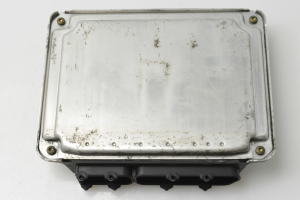 Volkswagen Golf IV (1997–2003) Engine control unit 036906032G - 3
