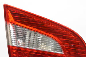 Skoda Superb (2001–2008) Tagatuli tagaluugil 3T5945093 - 3