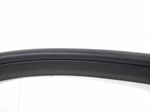  Rear side door sealing rubber 