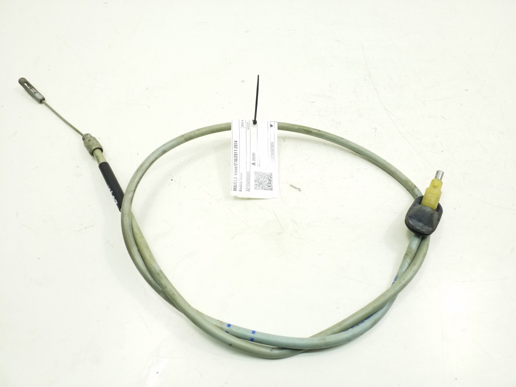 Mercedes Benz CLS-Class 218 (2011–2018) Käsipiduri tross A2124200885 Mercedes Benz CLS-Class 218 (2011–2018) Käsipiduri tross A2124200885