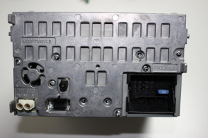 AUDI A5 (2007–2016) Radio (head unit) 8T2035195AB - 3