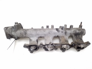  Intake manifold 