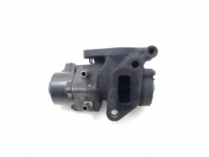  EGR valve 