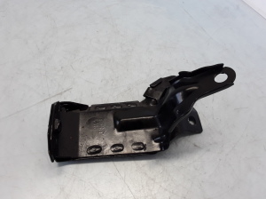  Cooling radiator bracket 