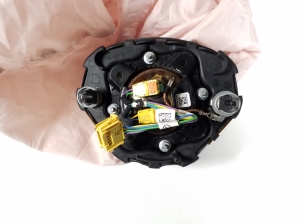 Mercedes Benz E-Class W207 (2009–2017) Rooli turvapadi A1728601602 - 3