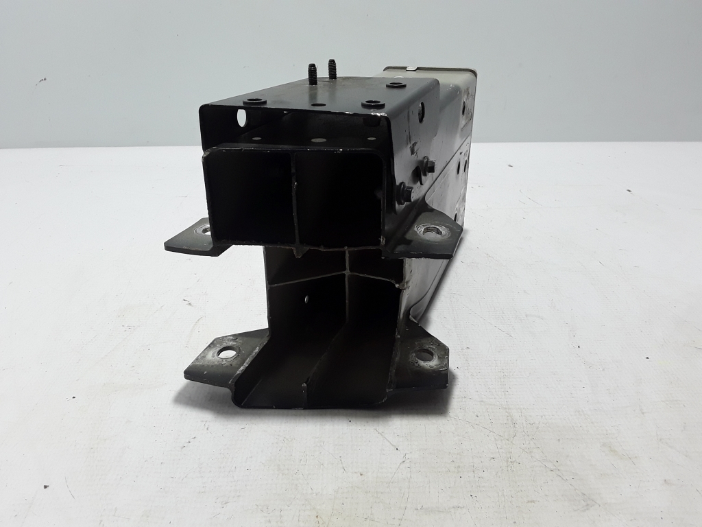 Used VOLVO XC90 Shock absorber for front bumper beam 31353995