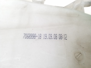 BMW 3 SERIES E91 (2005–2013) Scheibenwaschbehälter vorne 7068998 - 2