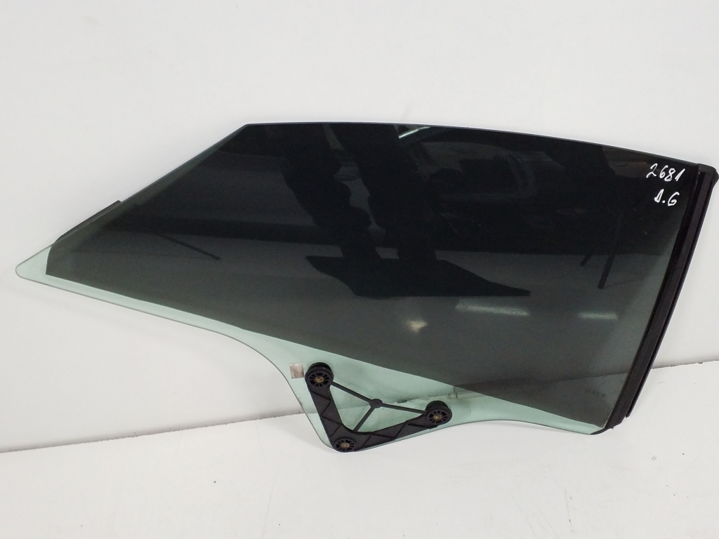 Mercedes Benz E-Class W207 (2009–2017) Seitenscheibe hinten (Karosserie) A2076700210 Mercedes Benz E-Class W207 (2009–2017) Seitenscheibe hinten (Karosserie) A2076700210