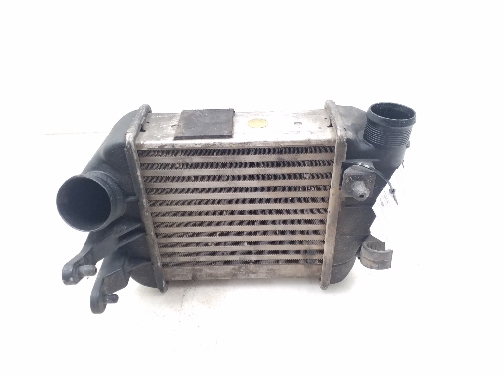 AUDI A4 B7/8E (2004-2008) Radiator intercooler 8E0145805R 25075461