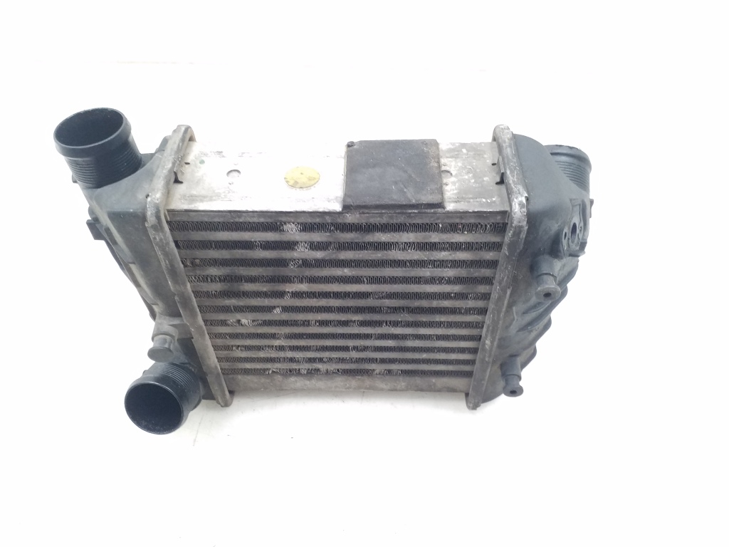 AUDI A4 B7/8E (2004-2008) Intercooler Radiator 8E0145805R 25075461