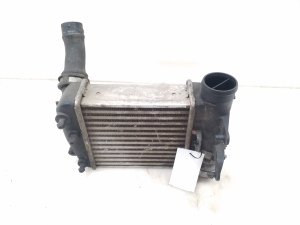 AUDI A6 C6 (2004–2011) Intercooler 4F0145806E - 2