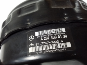 Mercedes Benz E-Class W207 (2009–2017) Pidurivõimendi A2074300130 - 3
