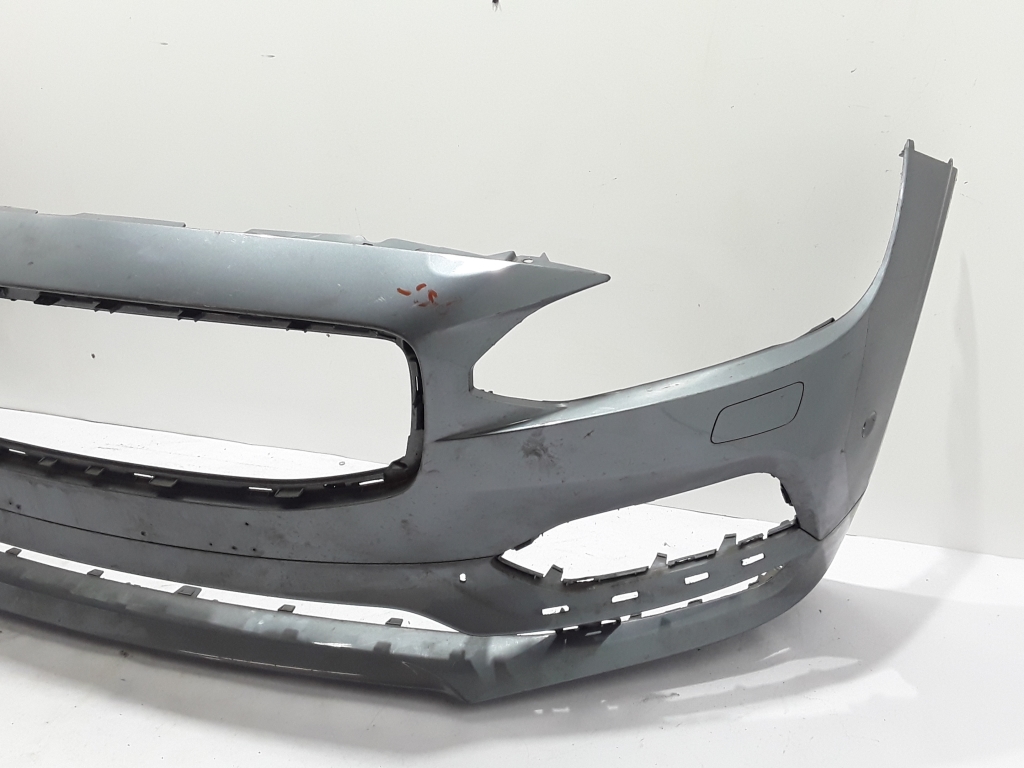 Used VOLVO V90 Front bumper 31383226