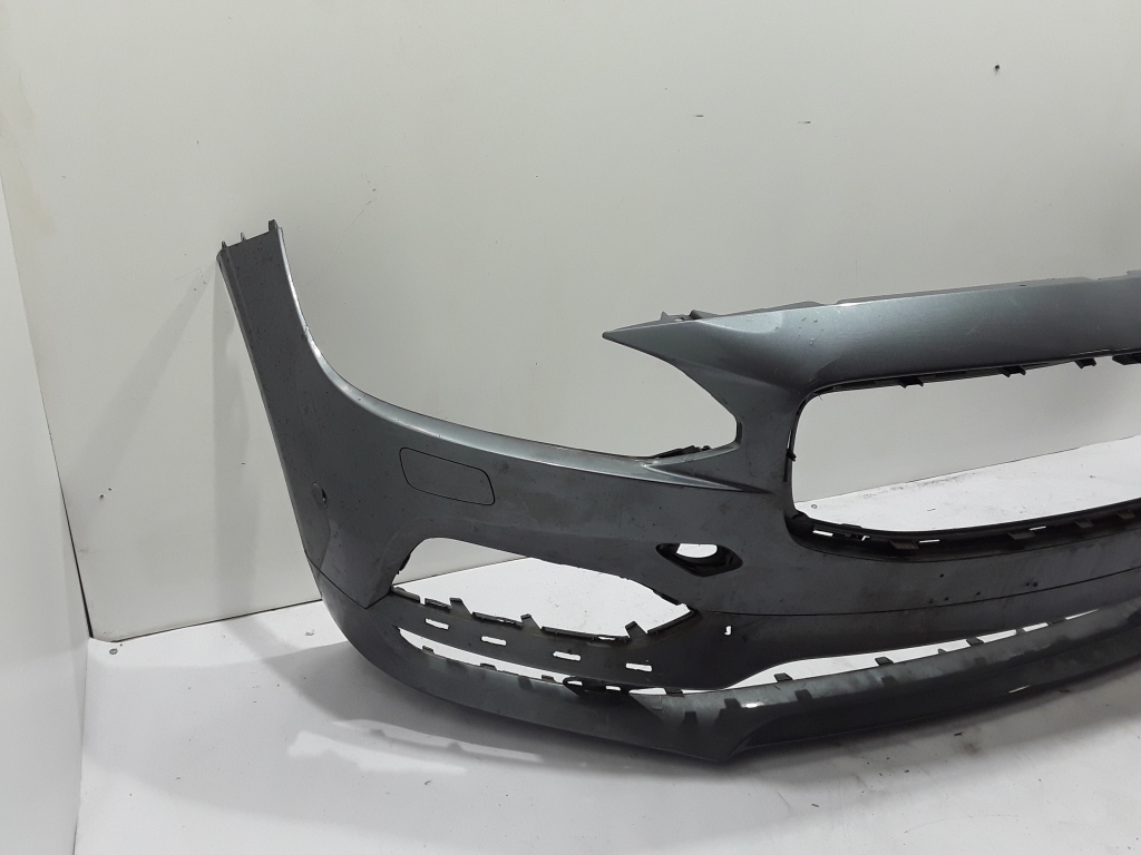 Used VOLVO V90 Front bumper 31383226