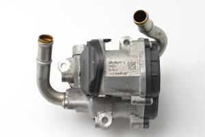  EGR valve 