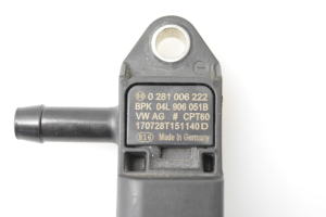 Volkswagen Passat B8 (2014–2023) Sonstiger Sensor 04L906051B - 3