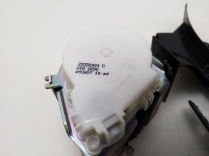 Volkswagen Passat B6 (2005–2010) Tagumine turvavöö 33058994D - 2