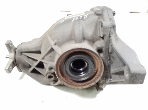 Mercedes Benz E-Class W207 (2009–2017) Tagasilla reduktor A2033510705 - 4