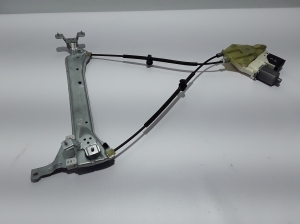 RENAULT Megane III (2008–2016) Rear side door window regulator 827210008R - 4