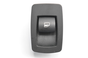 Rear side door window switch - 15939900