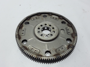  Clutch flywheel 