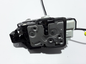  Rear side door lock 