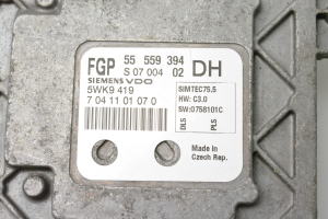 Opel Astra H (2004–2010) Motorsteuergerät 55559394 - 3