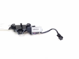 Trunk lid soft-close actuator - 7129931