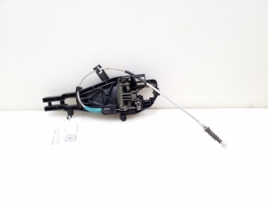 BMW X6 E71 (2008–2014) Front door exterior handle bracket - 2