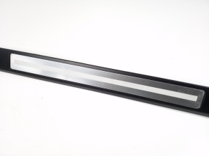 AUDI A8 D3 (2002–2010) Inner sill trim 4E0853996D - 3