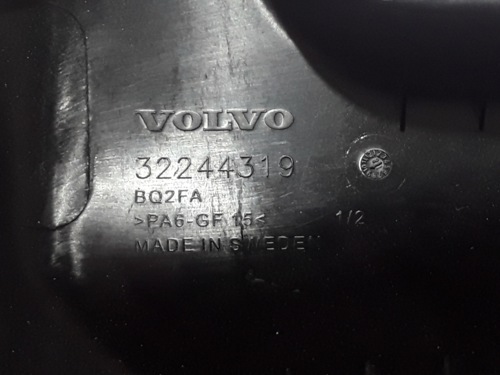 VOLVO XC40 1 generation (2017-2024) Garniture de rétroviseur intérieur 32244319 22384962
