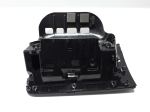 VOLVO XC40 (2017–2026) Glove box 31442718 - 2