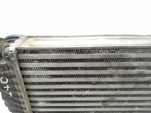 AUDI Q7 (2006–2015) Starpdzesētāja radiators 7L6145803C - 2