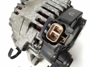 Hyundai i30 (2007–2011) Alternateur 373002A110 - 3