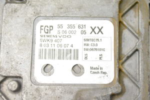 Opel Astra H (2004–2010) Engine control unit 55355631 - 2
