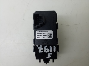 Mercedes Benz E-Class W212 (2009–2015) Hazard light switch A2129052300 - 2