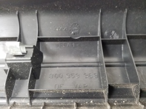 Volkswagen Passat B6 (2005–2010) Sisemine läveliist 3C0853369 - 2