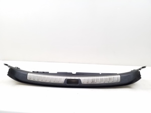 Other part of trunk lid trim - 6981004